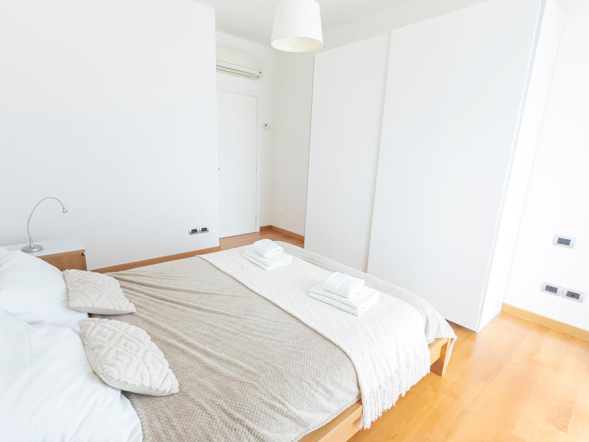 Luxury Apartment - Cesare Battisti 26A San Donato Milanese Esterno foto