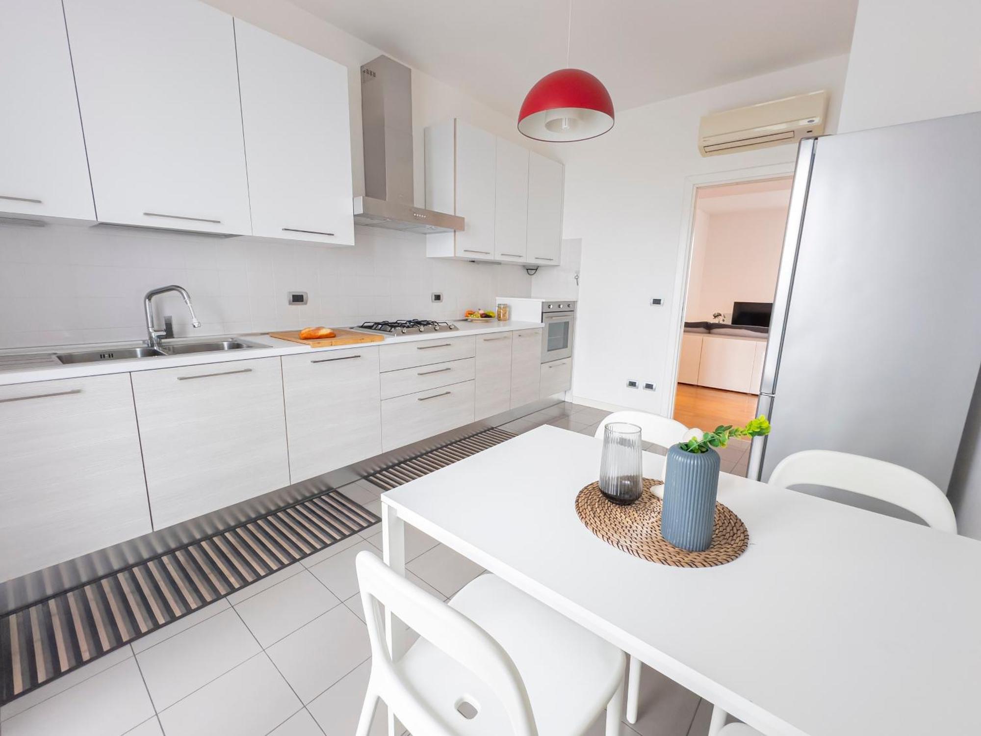 Luxury Apartment - Cesare Battisti 26A San Donato Milanese Esterno foto